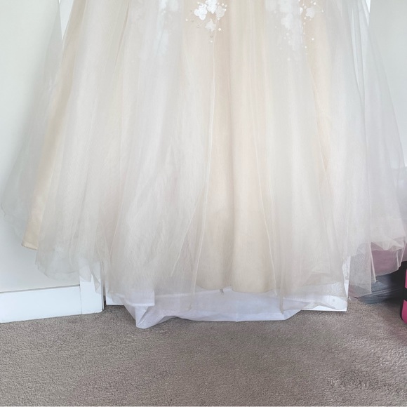 BHDLN Ariane Etoile Ivory Wedding Gown | Anthropologie - Picture 10 of 14